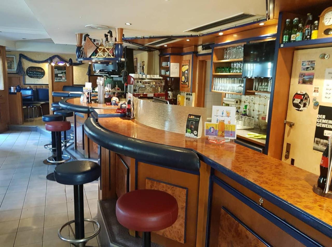 Stadt Pub Zwettl Exterior foto